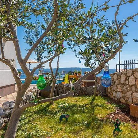 Daire Mediterranes Mit Meerblick, Privatpool, Bbq, Garage, Waschmaschine