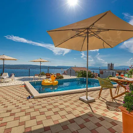 アパート Mediterranes Mit Meerblick, Privatpool, Bbq, Garage, Waschmaschine