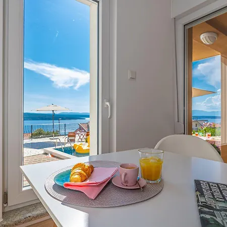 Mediterranes Mit Meerblick, Privatpool, Bbq, Garage, Waschmaschine *