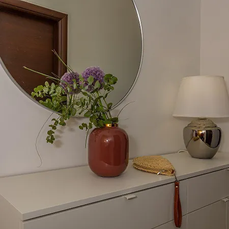 Mediterranes Mit Meerblick, Privatpool, Bbq, Garage, Waschmaschine Apartment *