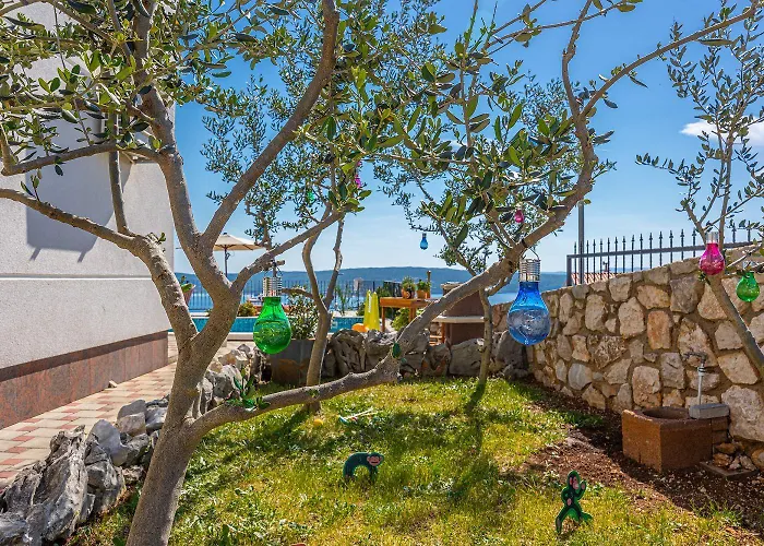 Apartman Mediterranes Mit Meerblick, Privatpool, Bbq, Garage, Waschmaschine